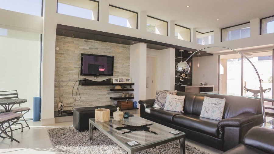 3 Bedroom Property for Sale in Baronetcy Estate Western Cape